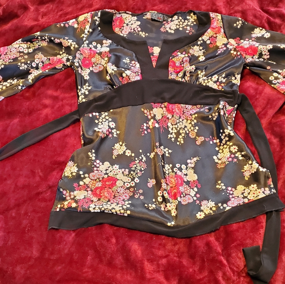 Kimono style blouse